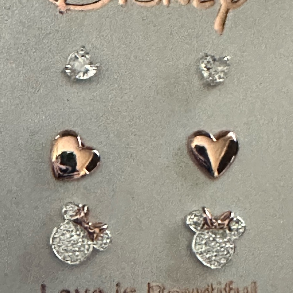 Disney love is Bowtiful earrings set of 3  NWT - Picture 8 of 11